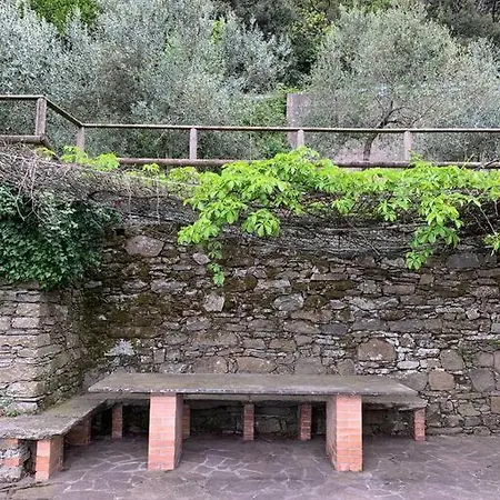 Quiet And Cozy With Wi-fi Casa Prearino Вернацца